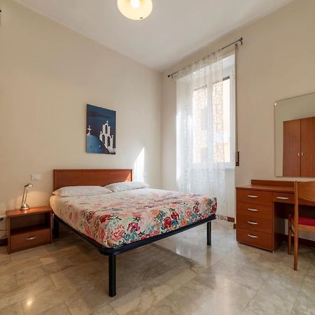 Piazza Re Di Roma Apartment Exterior foto
