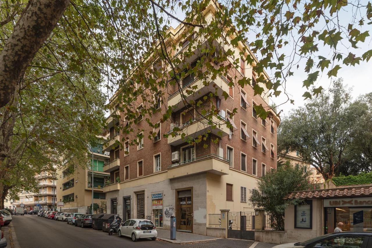 Piazza Re Di Roma Apartment Exterior foto